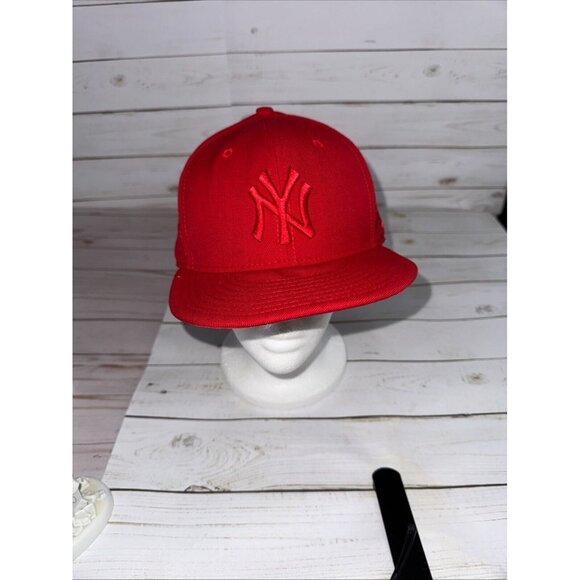 New Era Baseball Cap Men's Red New York Yankees MLB Authentic Collection 6 Panel - Picture 1 of 7